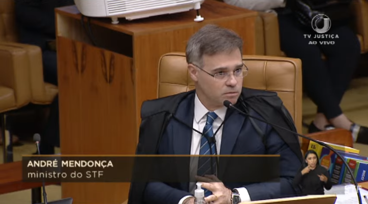 Ministro André Mendonça pediu vistas da Ação Penal contra Silas Câmara (Foto: Reprodução/YouTube)