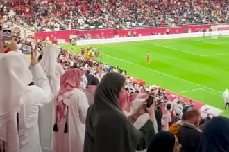 Cerveja não será permitida nos estádios do Qatar na Copa (Foto: UOL/YouTube/Reprodução)