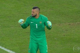 Se conquistar o hexa, Weverton também alçará o Palmeiras à marca de única equipe brasileira a ter um representante em todos os títulos do país (Foto: Reprodução/Globoplay)