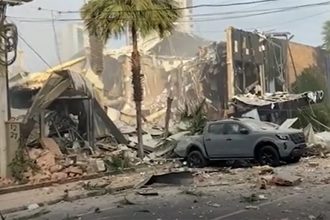 Destroços do Restaurante Vasto em Teresina (Foto: YouTube/Reprodução)
