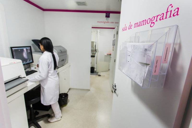 O Pronon e o Pronas/PCD incentivam ações que atuam no campo da oncologia e da pessoa com deficiência (Foto: Arquivo/Câmara dos Deputados)
