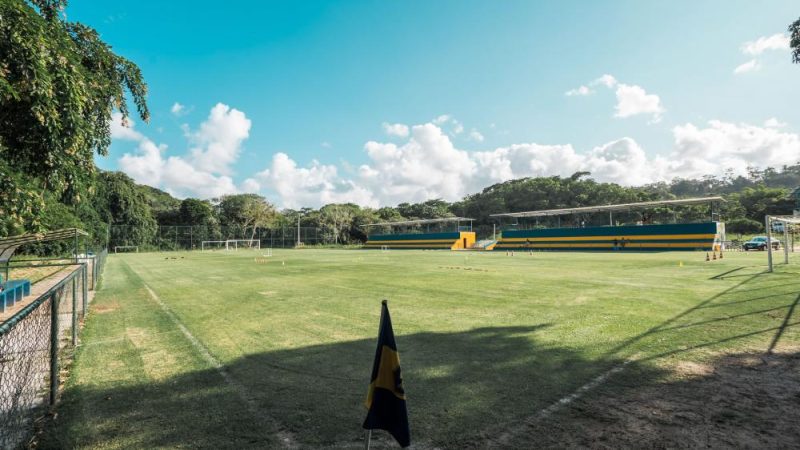 Um dos campos do centro de treinamento do Retrô, onde o Amazonas vai realizar a pré-temporada (Foto: Divulgação)