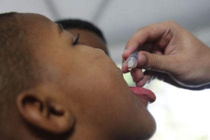 Bolsonarismo influenciou em baixa cobertura vacinal, dizem especialistas (Foto: Fernando Frazão/ABr)
