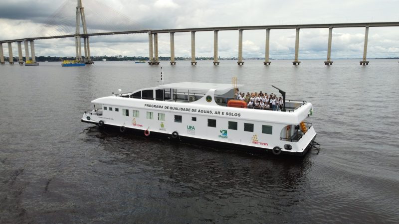 Barco ProQAS inicia mais uma etapa da pesquisa científica (Foto: Rafael Lopes/UEA)