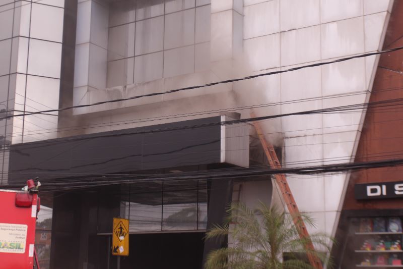 Incédio shopping Cidade Leste
