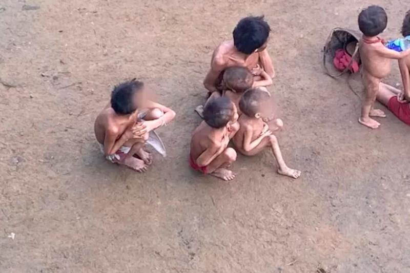 Crianças Yanomamis