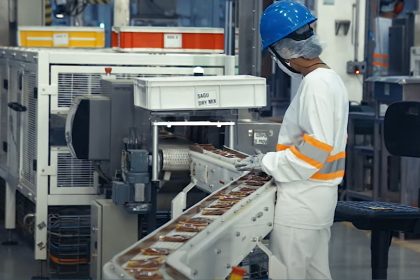 Linha de produção da Yoki: fábrica no PR será fechada (Foto: General Mills/YouTube/Reprodução)