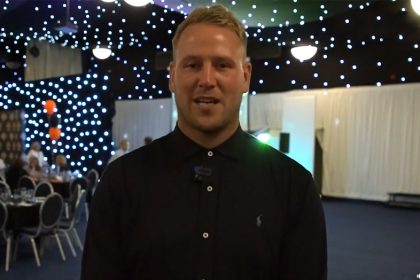 Joe Westerman também terá que prestar serviços educativos (Foto: YouTube/Reprodução)