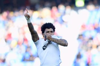 Gabugol marcou dois no triunfo do Flamengo (Foto: Marcelo Cortes/CRF)