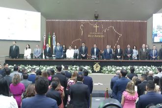 posse deputados