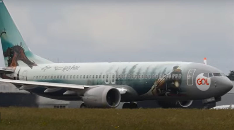 Avião Harry Potter, Gol, trouxe Bolsonaro de volta ao Brasil (Foto: YouTube/Reprodução)