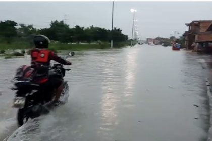 Chuva intensa em Manaus na manhã de sábado voltou a causar transtorno (Foto Reprodução)