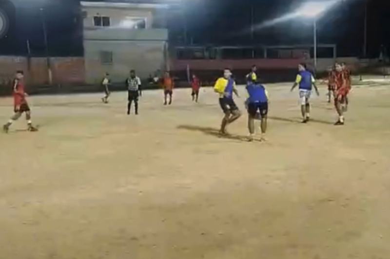 VÍDEO: Homem é executado a tiros em evento de futebol no bairro Flores