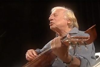 Juca Chaves morre aos 85 anos; menestrel enfrentou a ditadura (Foto: G1/YouTube/Reprodução)
