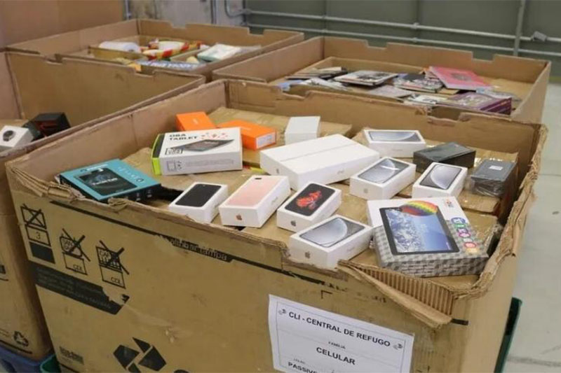 Produtos foram esquecidos nos Correios e serão leiloados (Foto: Correios/Divulgação)