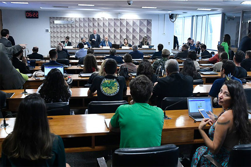 Debatedores divergiram sobre uso medicinal da Cannabis (Foto: Geraldo Magela/Agência Senado)
