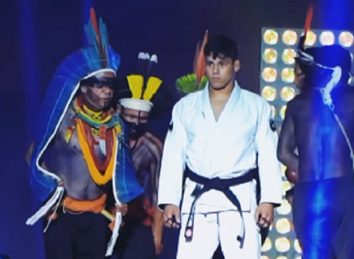 Entrada de Micael Galvão em evento de Jiu Jítsu (Foto: Reprodução/Instagram)