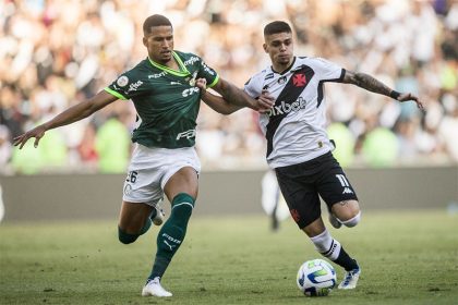 Gabriel Pec em lance de jogo: gol e boa atuação (Foto: Daniel Ramalho/vasco.com.br)