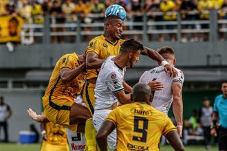 Amazonas reagiu e obteve empate na Série C do Brasileirão (Foto: João Normando/AMFC)