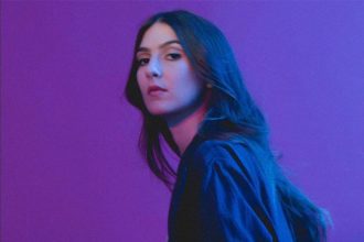 Weyes Blood se define com empática em suas canções (Foto: Instagram/Reprodução)