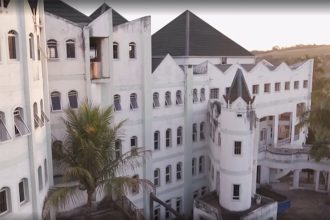 Castelo de José Rico será leiloado para pagar dívida (Foto: G1/YouTube/Reprodução)