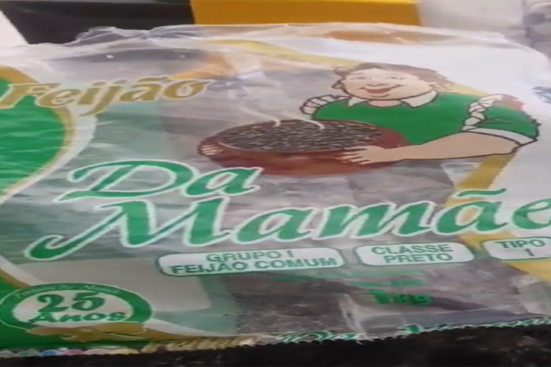 Feijão da marca Da Mamãe: ministério mandou recolher lotes (Foto: YouTube/Reprodução)