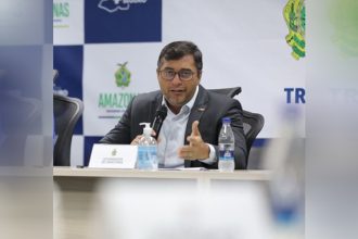 Governador Wilson Lima diz que professores terão reajuste salarial, falta definir índice (Foto: Secom)