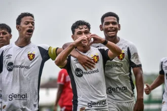 Sport Recife defende 100% de aproveitamento contra o Fast Clube, em Manaus (Foto: Igor Cysneiros/Sport Recife)
