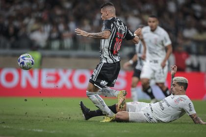 Atlético (MG) derrotou o Corinthians por 2 a 0 no Mineirão