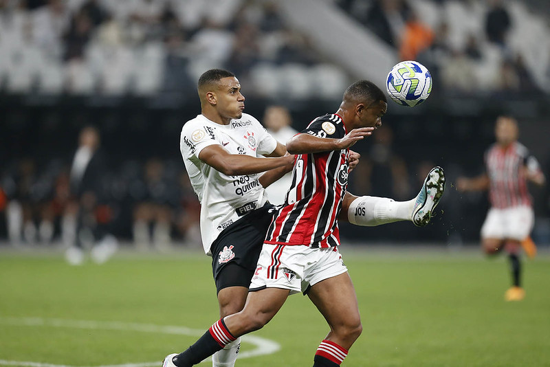 Corinthians e São Paulo ficam no 1 a 1 na casa do Timão