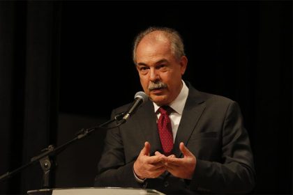 Aloisio Mercadante critica taxa Selic (Foto: Fernando Frazão/ABr)