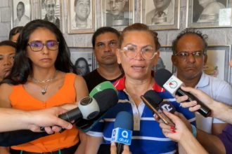 Presidente do Sinteam, Ana Cristina diz que governador se chateou com fala sobre ditador (Foto: Facebook/Reprodução)