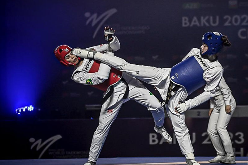 Caroline Santos leva golpe no último segundo e perde ouro no Mundial de Taekwondo (Foto: World Taekwondo/Divulgação)