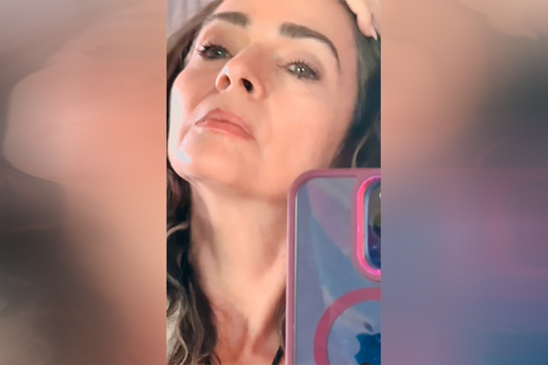 Claudia Ohana diz que se sente bela aos 60 anos (Foto: Instagram/Reprodução)