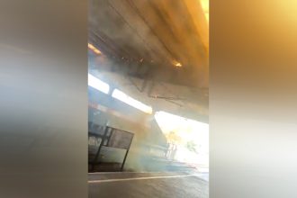 Explosão em fios causou correria em estação do metrô de Recife (Foto: Twitter/Reprodução)