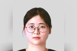 Jung Yoo-jung foi presa por matar e esquartejar professora (Foto: Agência de Polícia Metropolitana de Busan/Divulgação)