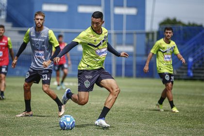 Treinos no Manaus FC tiveram ênfase no psicológico dos jogadores (Foto: Ismael Monteiro/Manaus FC)
