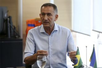 Ministro Waldez Góes foi absolvido da acusação de desvio de dinheiro público (Foto: Antonio Cruz/ABr)