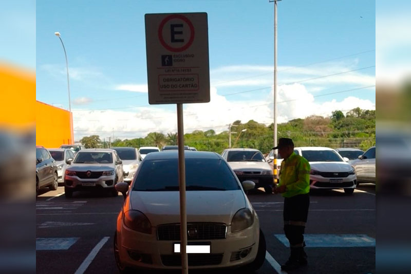 estacionamento irregular