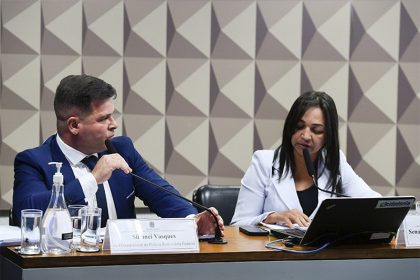Silvinei Vasques em depoimento à CPMI: pedido de quebra de sigilos (Foto: Edilson Rodrigues/Agência Senado)