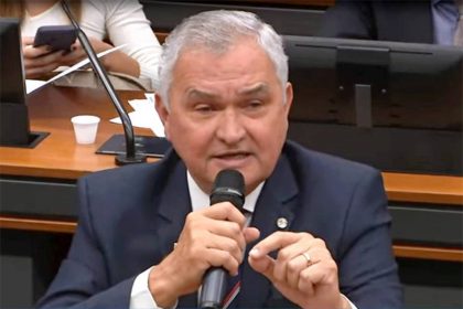 Deputado General Girão causou indignação ao associar mulheres à procriação (Foto: TV Câmara/Reprodução)