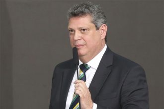 Márcio Macedo diz que não há restrição ao Orçamento participativo (Foto: Valter Campanato/ABr)
