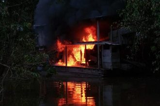 Operações do Exército e Ibama contra garimpo ilegal na Amazônia neutralizaram 29 dragas (Foto: Divulgação)