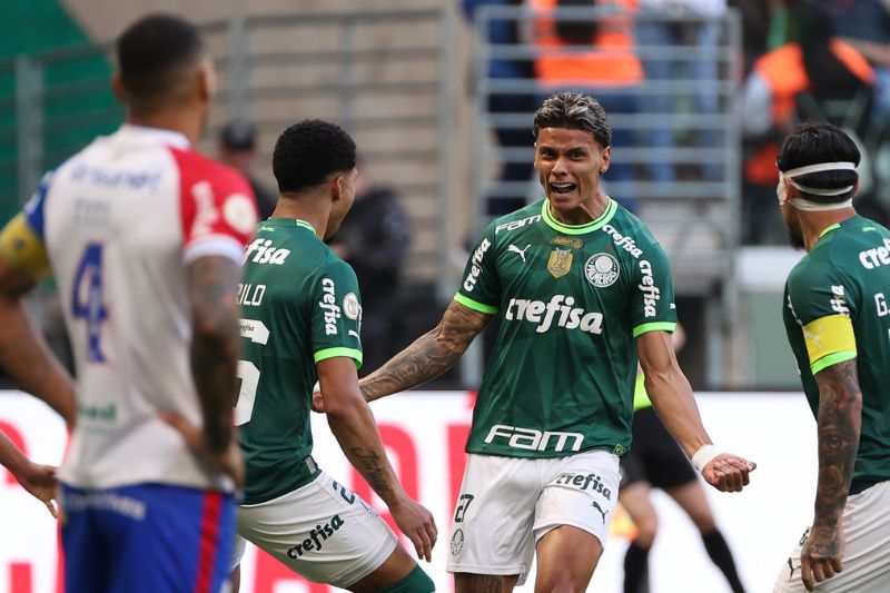 Palmeiras derrota Fortaleza por 3 a 1 e acaba com jejum de vitórias na Série A