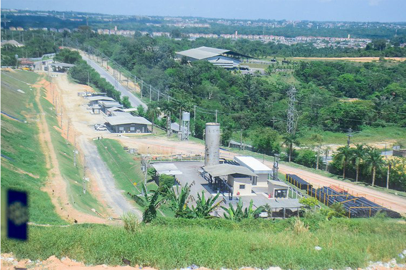 Usina produz energia a partir do gs metano gerado no aterro sanitrio (Foto: Semcom/Divulgao)