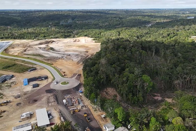 Aterro sanitário foi construído em área de floresta na zona rural de Manaus (Foto: Reprodução)