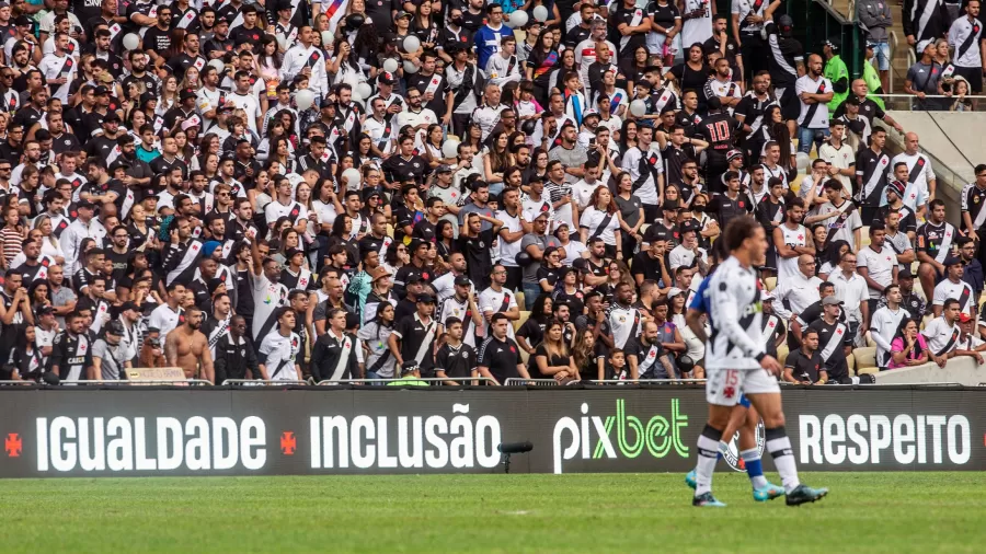 Flamengo quer atrapalhar o Fluminense na Libertadores e Comebol