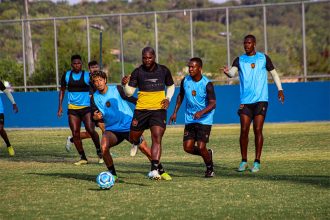 Treino do Amazonas FC: preparativo para jogo decisivo contra o Paysandu (Foto: Jadison Sampaio/AMFC)
