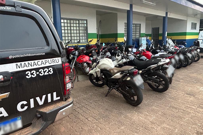 Motos apreendidas estão com chassis e motores apreendidos (Foto: PC-AM/Divulgação)