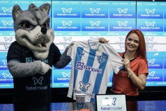 Paysandu estreia novo patrocinador na partida da Arena da Amazônia (Foto: Divulgação/Fatal Model)